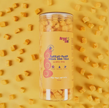 Load image into Gallery viewer, Arya Sits Freeze-Dried Quail Egg Yolk Bites
